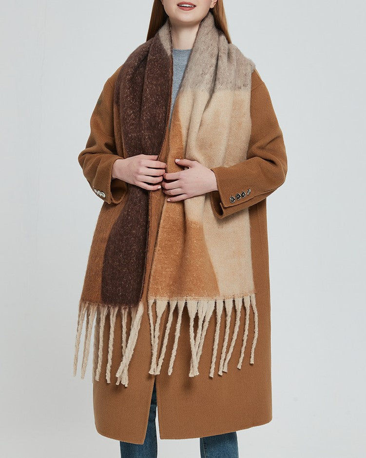 Abstract Colorblock Tassel Blanket Scarf