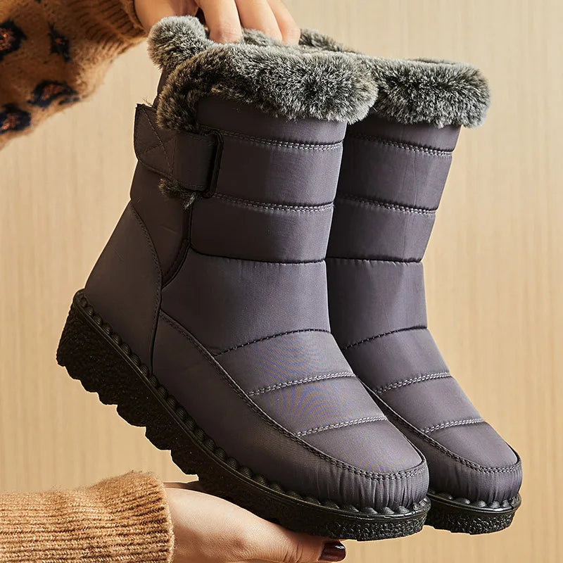 Women's Waterproof Snow Boots - Ankle Boots with Fur Lining, Low Heel